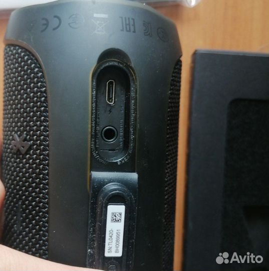 Колонка JBL flip 4 Чёрный цвет