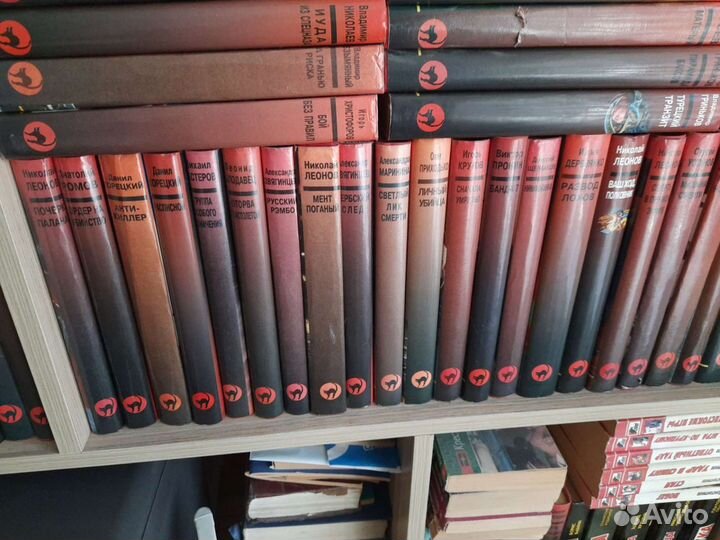 Книги детективы