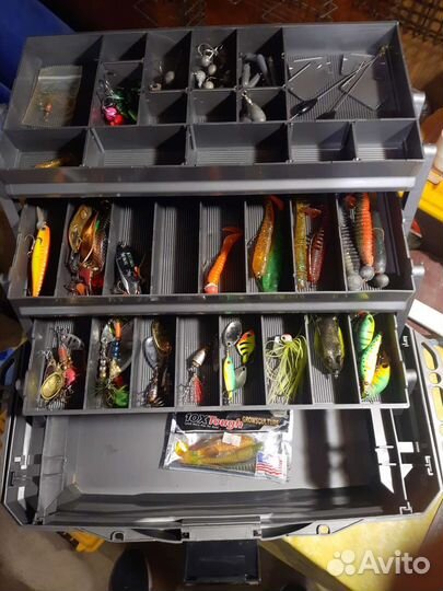 Ящик для рыболовных снастей