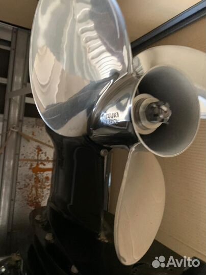 Лодочный мотор