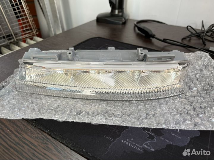 Фонарь дневного хода передний левый Mercedes