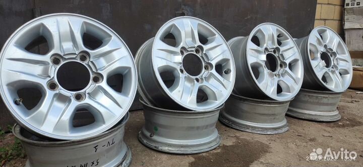 Оригинальные диски R16 Toyota Land Cruiser