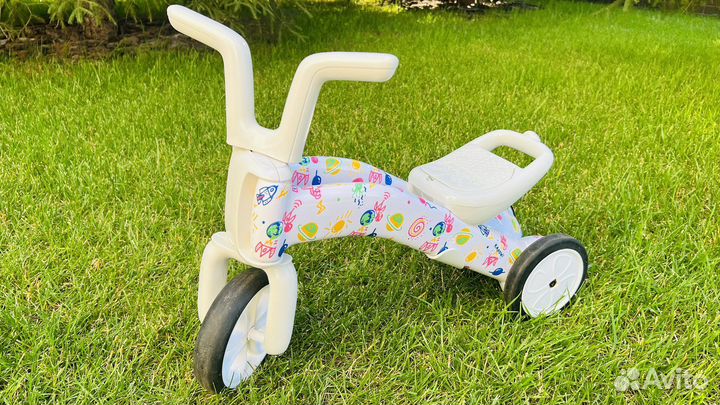 Беговел-каталка трансформер Chillafish Bunzi FAD