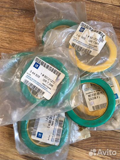 Опорный подшипник Opel Omega 90121275