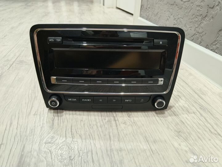 Магнитола swing для шкоды суперб