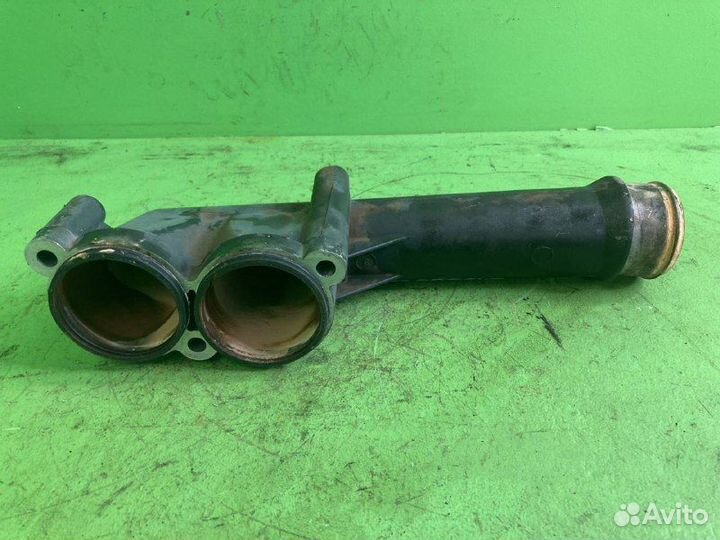 Патрубок охлаждающей жидкости MAN TGA