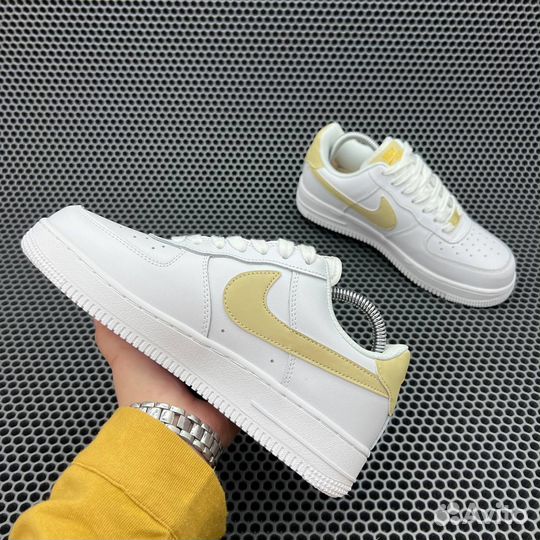 Кроссовки Nike Air Force 1 Low Essential White Gol