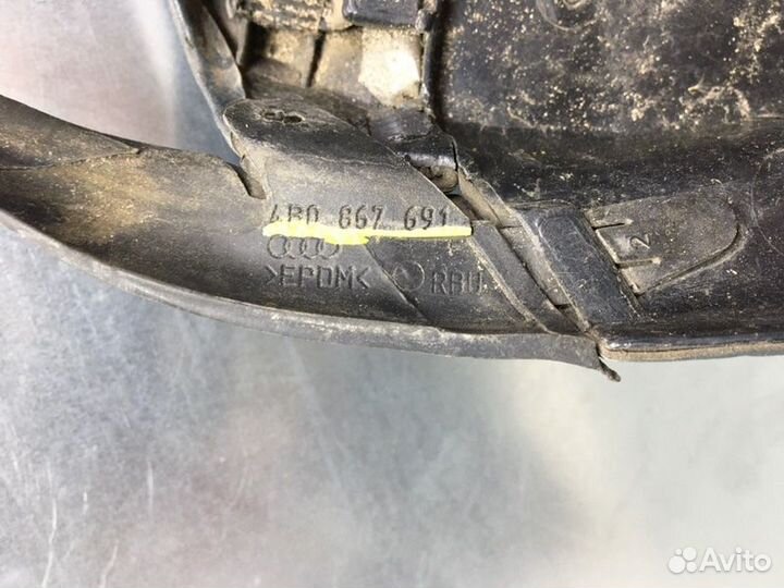 Обшивка двери передней левой Audi A6 C5