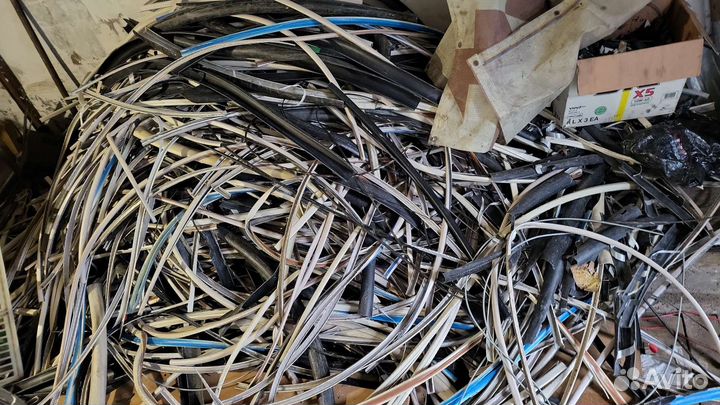 Аренда. Аппарат для чистки проводов и кабеля