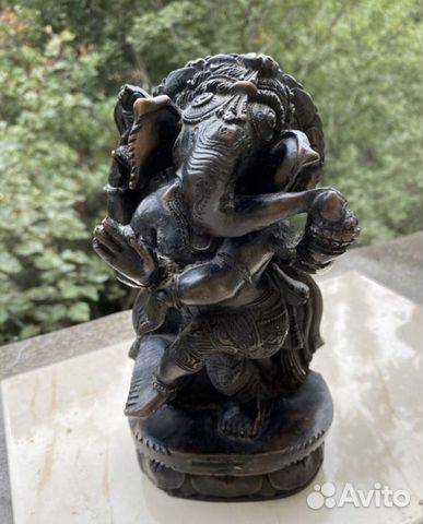 Африканские и индийские фигурки