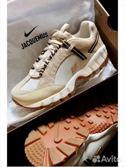 Кроссовки nike женские