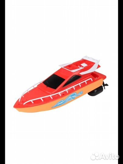 Катер на радиоуправлении