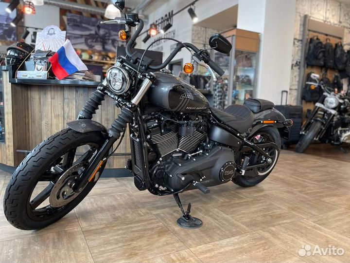 Harley DAvidson Street Bob 114 Gauntlet grey metal