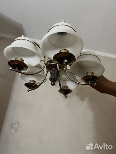 Люстра потолочная бу