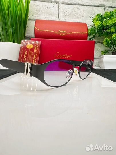 Солнцезащитные очки женские cartier