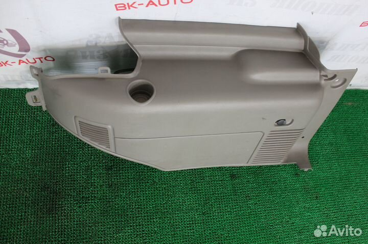 Обшивка салона на Cadillac Escalade GMT800