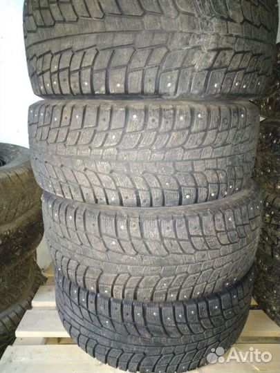 Michelin X-Ice North 4 SUV 225/55 R17
