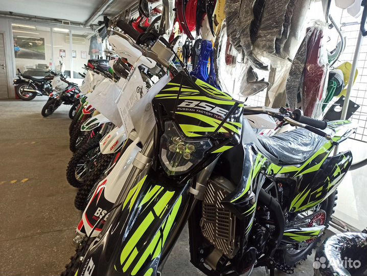 Кроссовый мотоцикл BSE Z7-300e 21/18 green blast