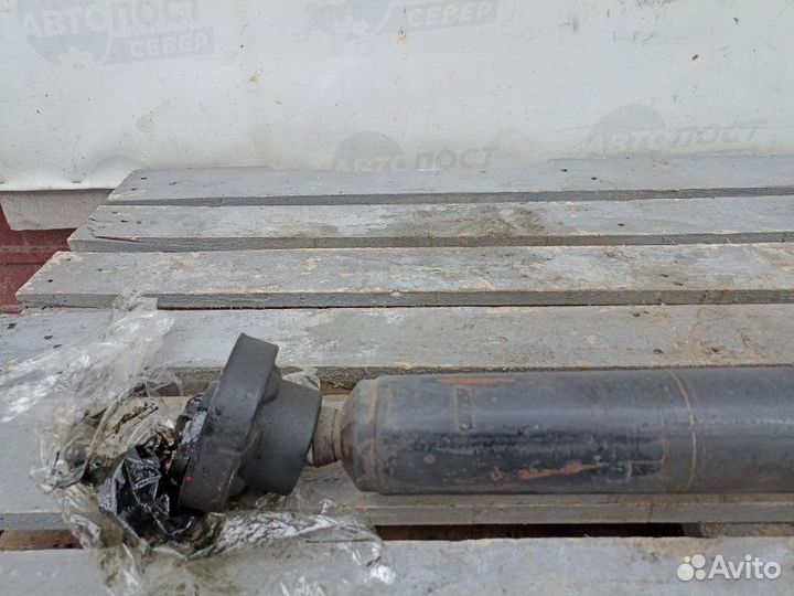 Карданный вал задний Volkswagen Touareg 7L AXQ