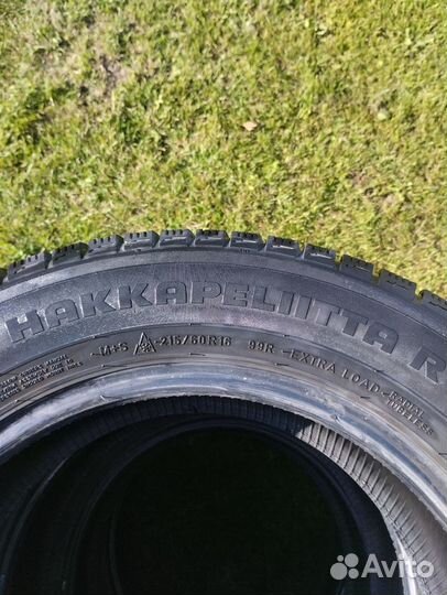 Nokian Tyres Hakkapeliitta R 215/60 R16