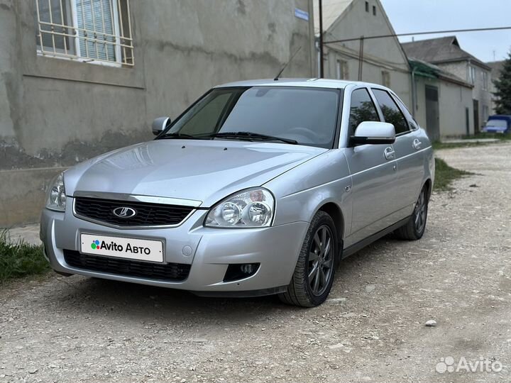 LADA Priora 1.6 МТ, 2010, 200 000 км