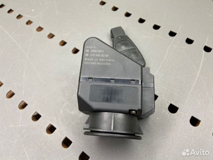 Замок зажигания Mercedes-Benz E-Class W210 M112