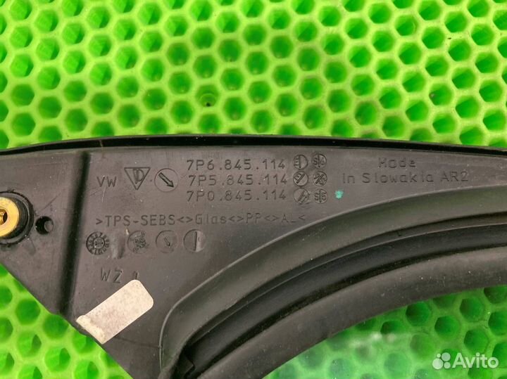 Стекло двери форточка переднее правое Volkswagen