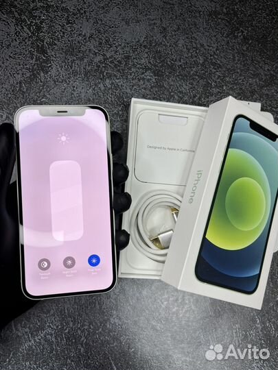 iPhone 12, 64 ГБ