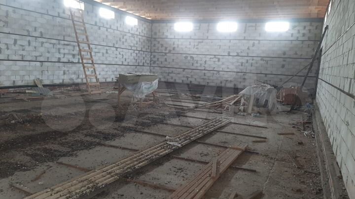 Дом 240 м² на участке 25 сот.