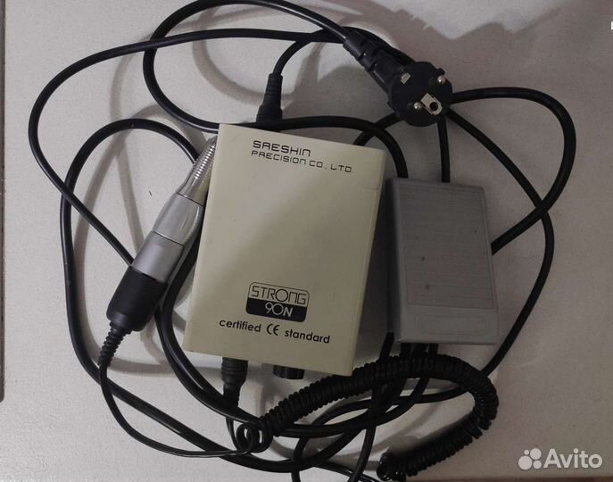 Strong 90N машинка для педикюра с педалью