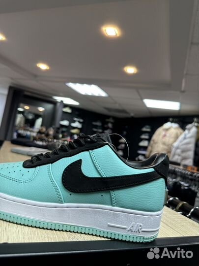 Кроссовки Nike tiffany