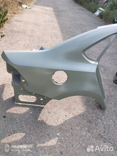 Боковина кузова правая новая VW Polo 11