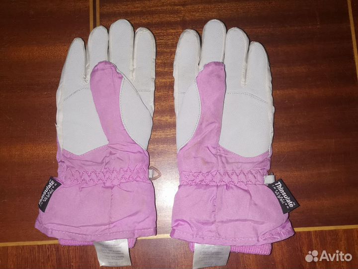 Перчатки горнолыжные на девочку 7-10 лет