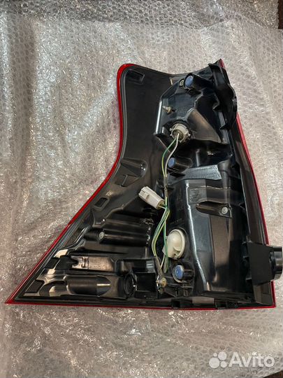 Фонарь задний правый Lexus GX 460 2009-2013г