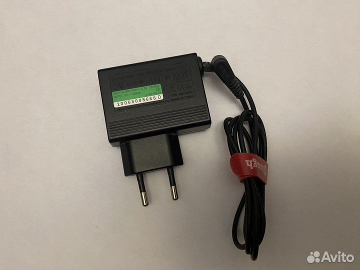 Оригинальная зарядка для psp