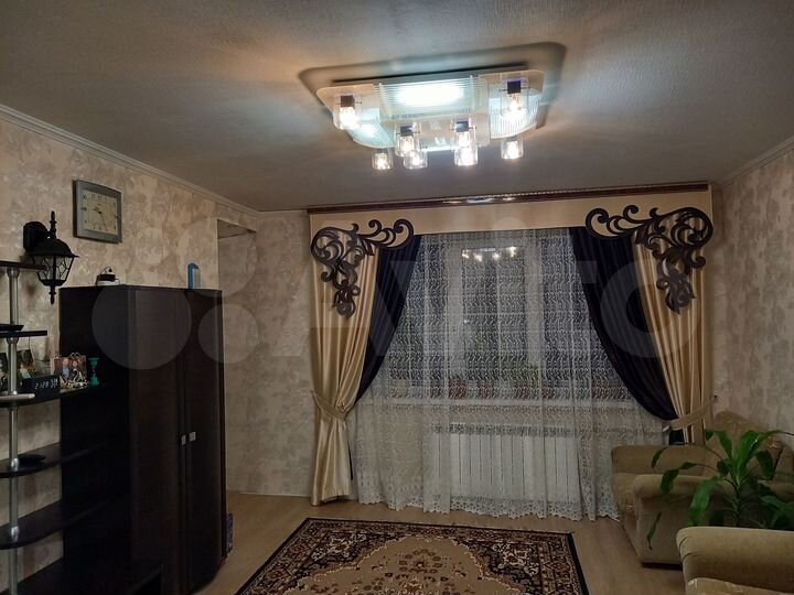 3-к. квартира, 61 м², 3/9 эт.