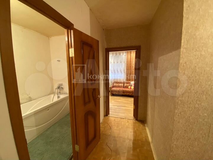 2-к. квартира, 60 м², 9/10 эт.