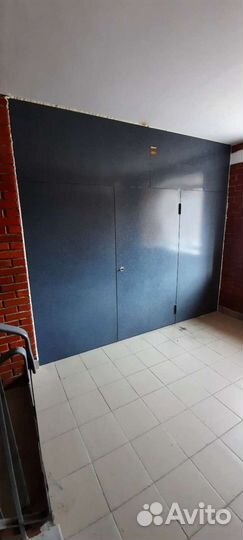 Металлические межэтажные перегородки. Двери. Решот