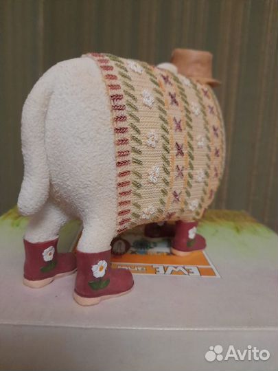 Фигурка овечки большая 