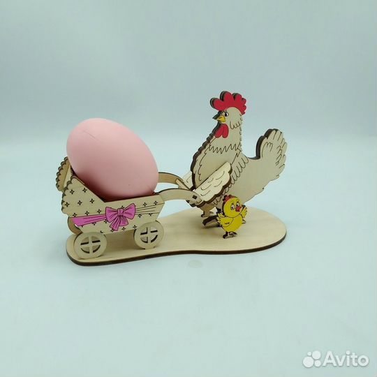 Курочка под яйцо на Пасху
