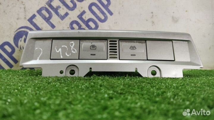 Блок кнопок обогрева стекла Ford Focus 2+ хэтчбек