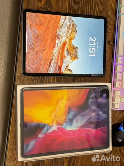 iPad pro 11 -2 gen 128gb - идеал продажа/обмен