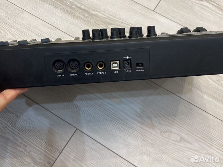 Синтезатор