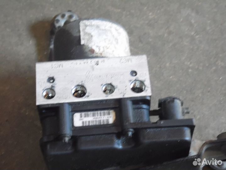 Блок абс Рено Меган Сценик 2