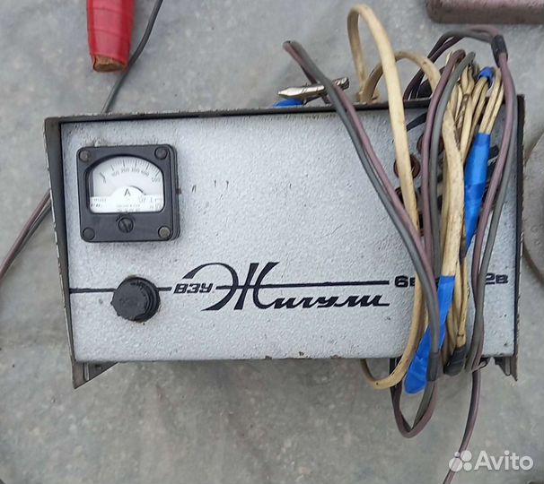 Зарядное для акб 