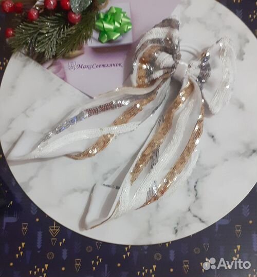 Бант на волосы взрослым и детям праздничный