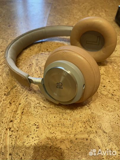 Беспроводные наушники