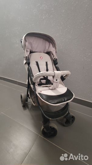 Прогулочная коляска carello quattro