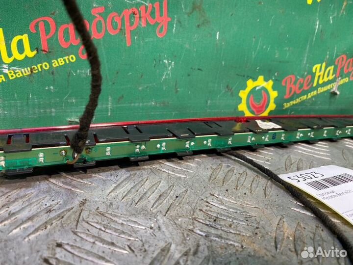 Стоп сигнал Mercedes-Benz W221