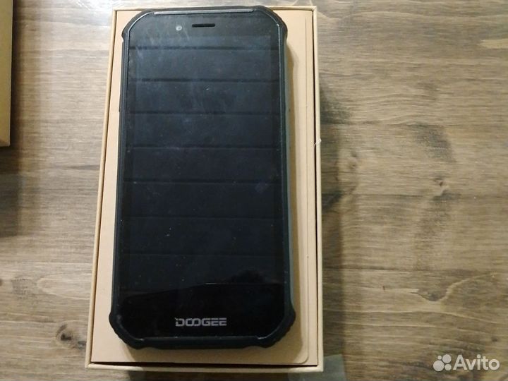 DOOGEE S40 Lite, 2/16 ГБ